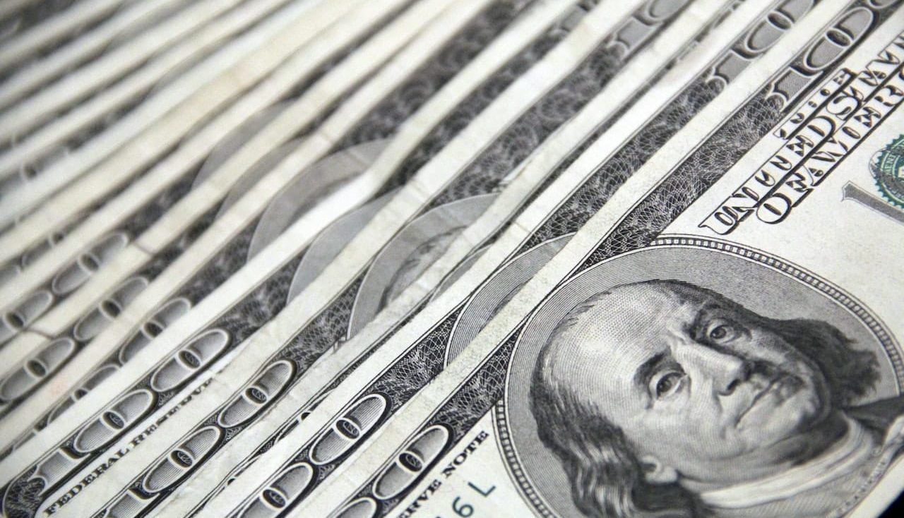Who Pays Attorney Fees in a Florida Divorce?